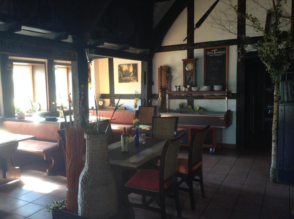 Gasthof Altes Farmhaus Und Apartment Lienen Extérieur photo